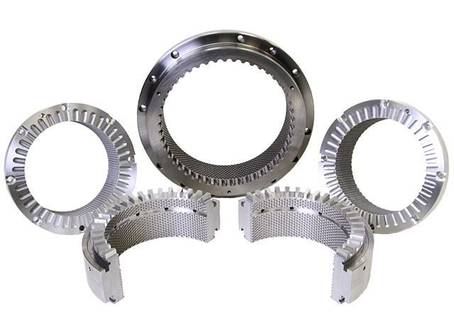 Hole pattern damper seal